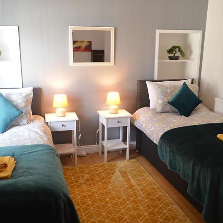 Luxurious Modern House In Anfield! Close To Lfc, Efc, City Centre!!! Liverpool Luaran gambar