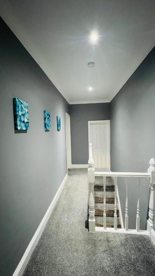 Luxurious Modern House In Anfield! Close To Lfc, Efc, City Centre!!! Liverpool Luaran gambar